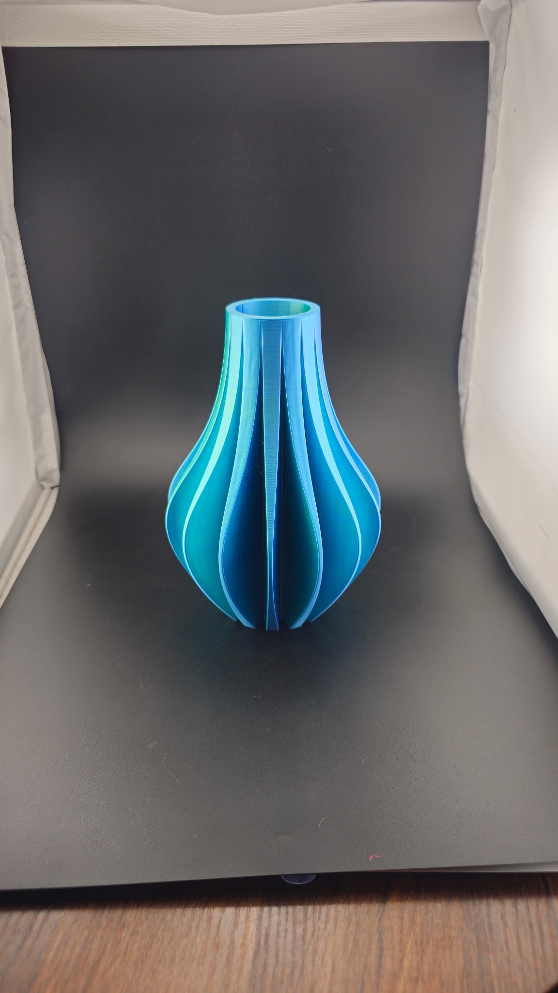 Zolara Vase