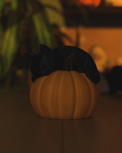 Sleepy Cat Table Lamp