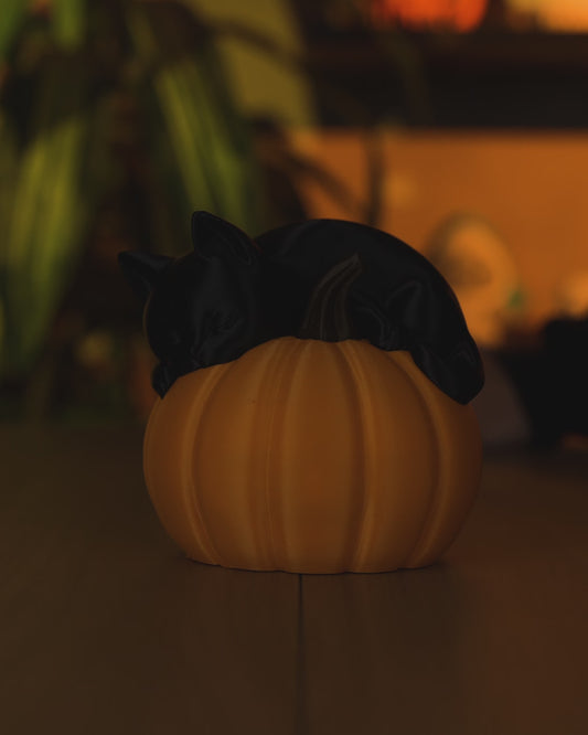 Sleepy Cat Table Lamp